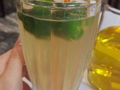 -咪咪川菜(太乙路店)
