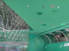 -季季红火锅(柳州城中万达二店)