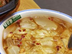 -绿草地·湘菜(酃湖师院店)