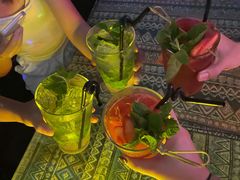 -城墙外BAR