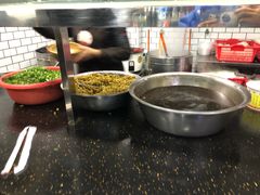 -覃肥叔桂林米粉(粮道街店)
