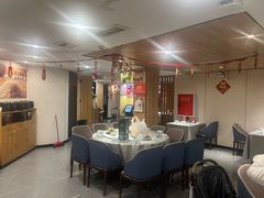 -有红鸡毛店·川菜(建设路店)