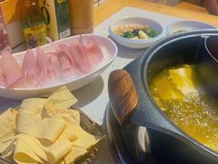 -佬缸炮江湖川菜(玉林店)