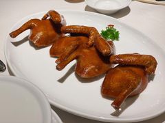 烤乳鸽-利苑酒家(华熙国际店)