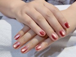 -桃色美甲沙龙