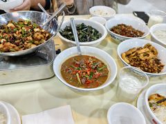 -笨罗卜浏阳菜馆(太平街店)