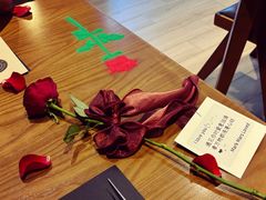 -Mark&Mars Restaurant