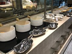 -航空港万怡酒店·万荟轩餐厅(航空港区远航路店)