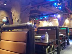 卡座-愿者上钩(布吉老街店)