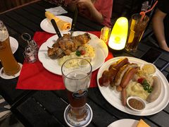 -申德勒加油站餐厅(三里屯北小街店)