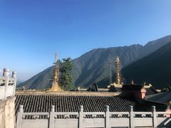 -冕宁灵山寺