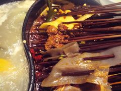 -钢管厂五区小郡肝串串香(蜀都万达店)