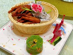 -山明水秀大饭店