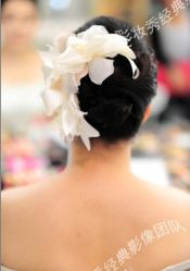 辛老师-上海彩妆秀摄影设计有限公司