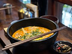 -银米·云南传统过桥米线(双廊黑金冠店)