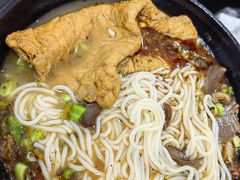 -花溪巷牛肉粉(泉城路店)