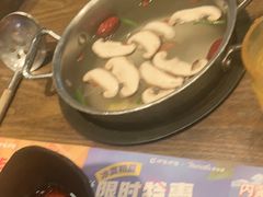 -呷哺呷哺 小火锅 (浦东新欧尚超市店)