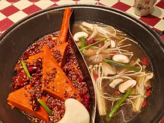 -赵美丽重庆火锅(西安直营总店)