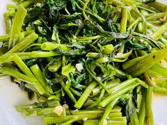 -牛八宝桂林米粉(八里庄店)