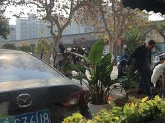 -卤儿道道(经纬店)