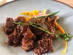 甜不腻照烧牛肋-幸薈飯堂