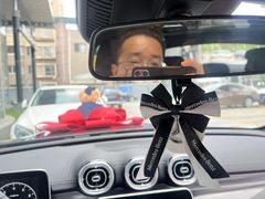 -上海星瀚奔驰4S店(红柳路店)