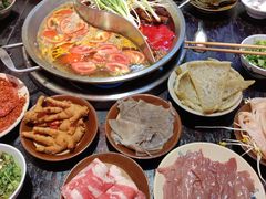 -四小区火锅·巷子里的重庆火锅(花照壁店)