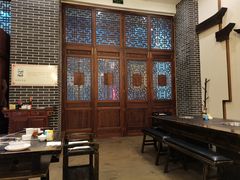 大堂-仁虎老火锅(黄泥磅店)