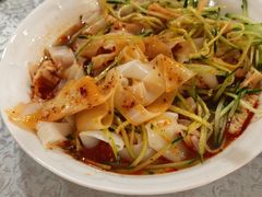 -汗腾格里·风味餐厅(新疆驻京办店)
