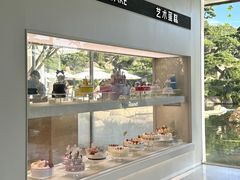 -罗红摄影艺术馆