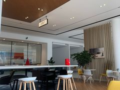 -上海宝诚尊悦宝马4S店(静安店)
