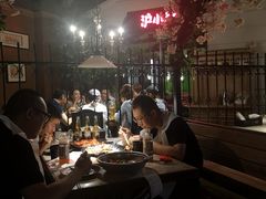 -沪小胖小龙虾(淮海中路旗舰店)