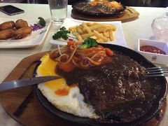 -米莱蒂亞牛排餐厅(福园广场店)