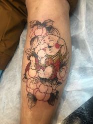 -鳌首刺青纹身 穿孔饰品店