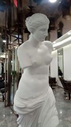 -INSTYLE造型·明星店
