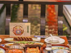-龙悦湾酒家·八阵鱼生·渔人码头店