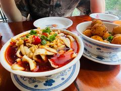 -炉小二铜锅牛蛙•川湘菜(三里屯店)