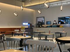 大堂-HELLO 27 意面·沙拉·帕尼尼