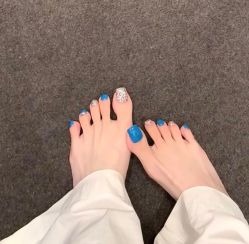 -桃色美甲沙龙