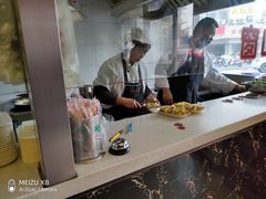 -小姜锅贴(凤凰街店)