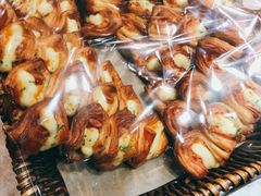 -红跑车蛋糕世界(清江路店)