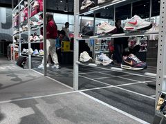 -耐克(恒隆广场店)