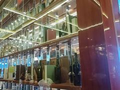 -大中华希尔顿酒店-念自助餐·嗨啤·小龙虾