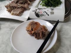 -清真·胖妈妈手抓餐厅(定西路长城宾馆店)