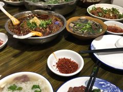 血旺-小杨翘脚牛肉