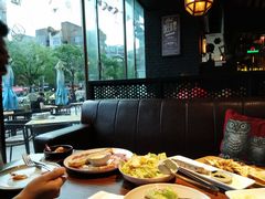 -MARU玛露音乐餐厅(大学路店)