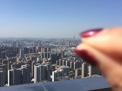 -黄金时代游泳健身云畔会所(绿地中心双子塔店)