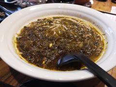酸辣小锅米线-茶花妹子云南餐厅(北大店)