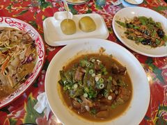 -闯关东东北农家菜(崂山石老人店)