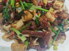 -超越海鲜屋(飞龙物业店)